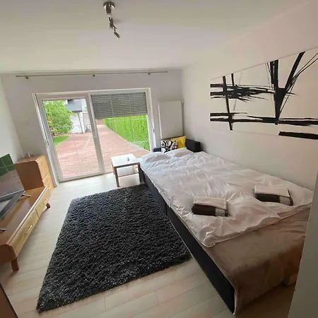 Apartament Kleine Weisse Doppelhaushaelfte Częstochowa Zewnętrze zdjęcie