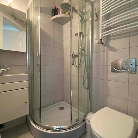 Apartament Kleine Weisse Doppelhaushaelfte Częstochowa Zewnętrze zdjęcie